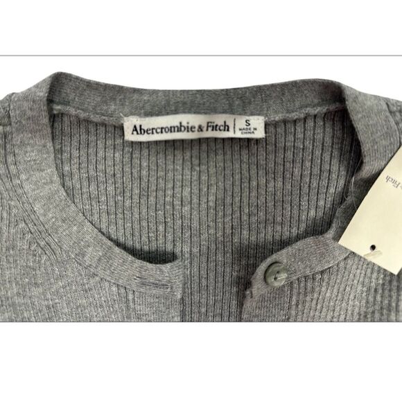 ABERCROMBIE AND FITCH Slim Henley Sweater‎ Tee, Size SMALL - Picture 12 of 16